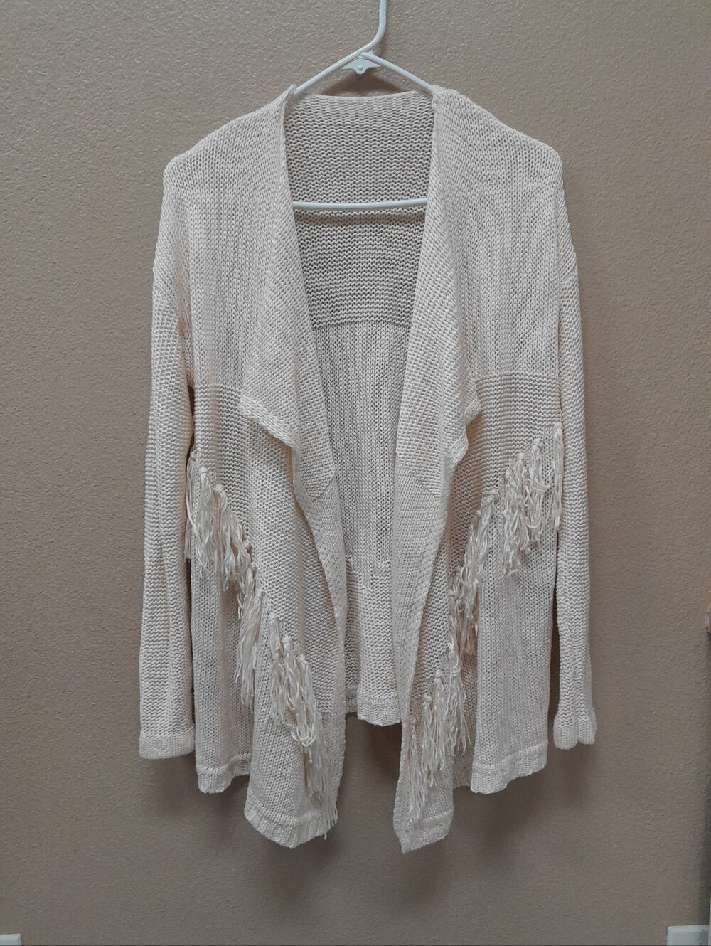 Source Unknown Women's Open-Front Fringe Knit Creme Sweater Cardigan Size:M